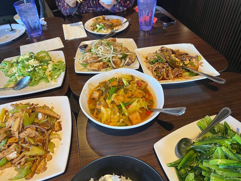 The Wok Chinese Cuisine