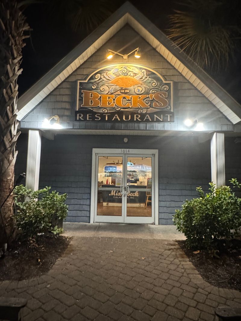 Beck’s Restaurant of Calabash — 1014 River Rd, Calabash