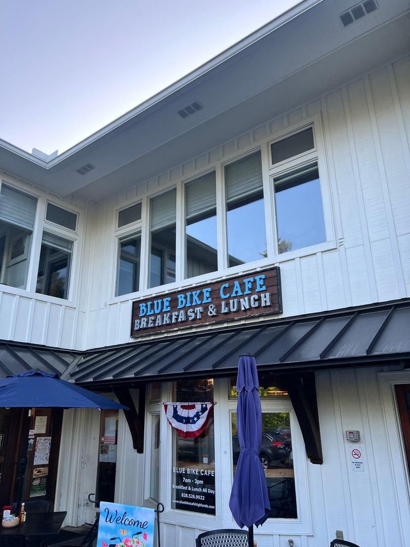 Blue Bike Cafe – Highlands