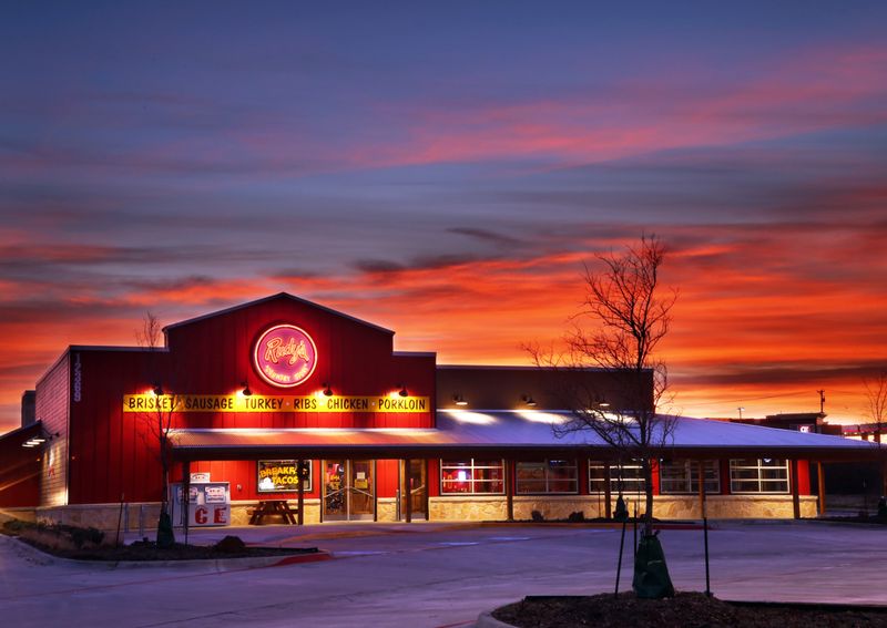 Rudy’s “Country Store” and BBQ — Clovis