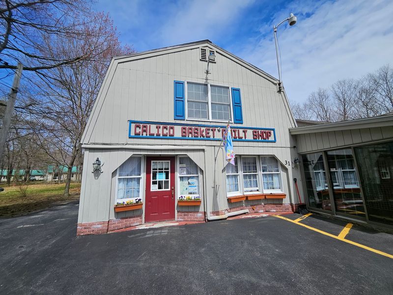 Calico Basket Quilt Shop, Windham Calico Basket Quilt Shop, Windham