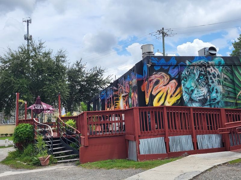 The Butt Hutt Smokehouse