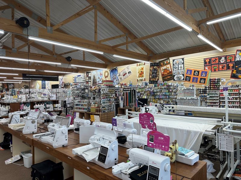 Calico Country Sew & Vac, Carbondale, IL