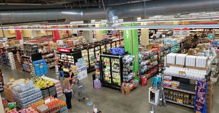 California Shoppers Are Discovering A Grocery Store That Makes Big Savings Possible