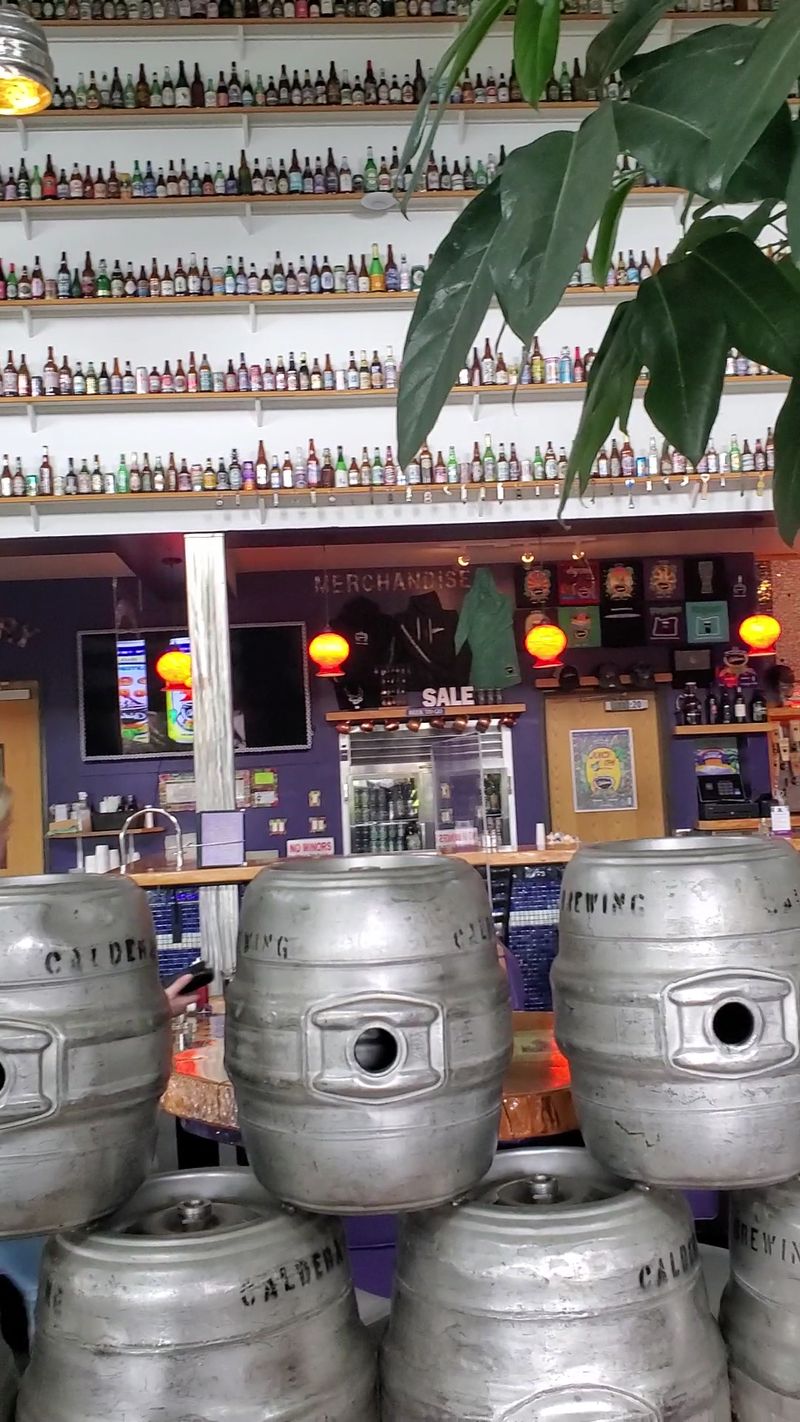 Caldera Brewery & Restaurant – Ashland