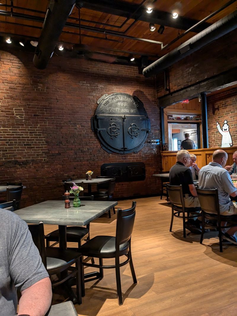 Calzolaio Pasta Co, Wilton