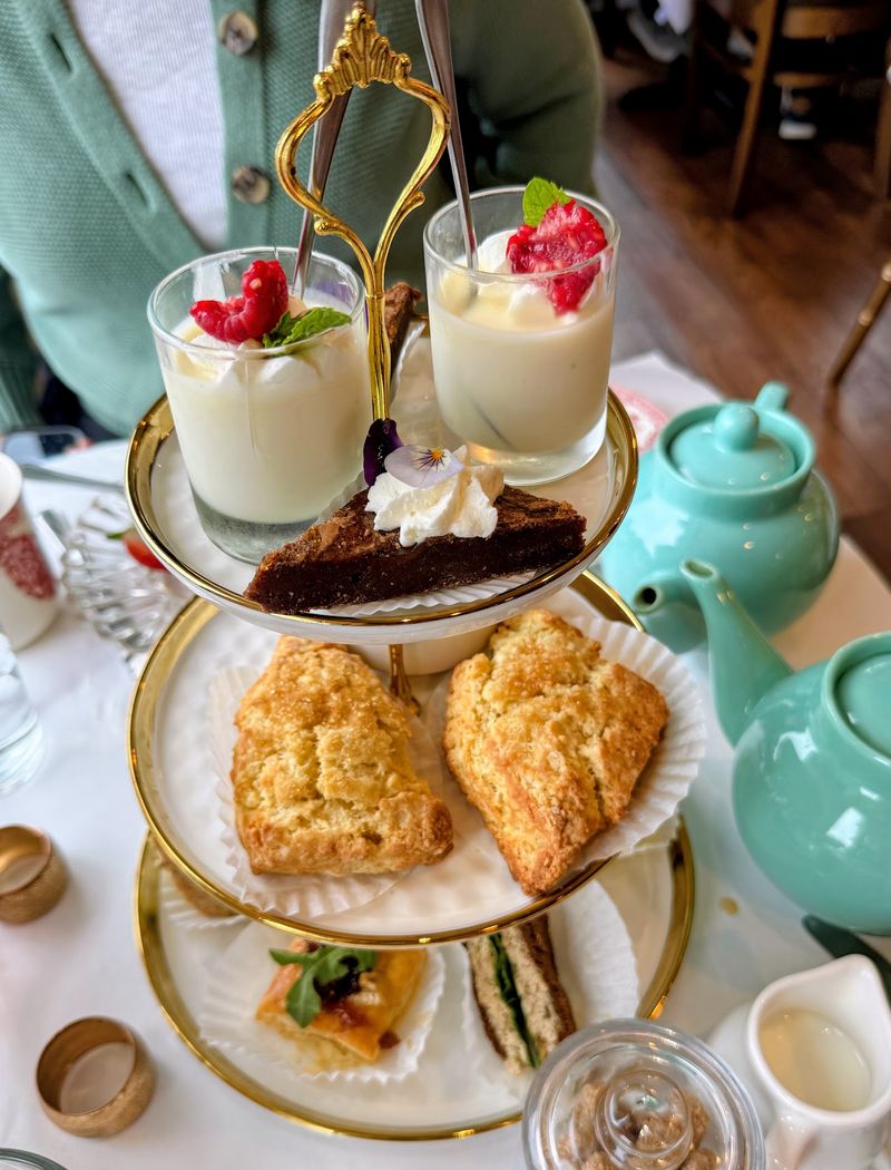 Cambridge Tea House, Columbus