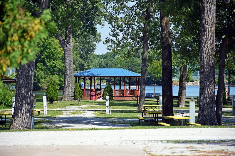 Camelot Campground Quad Cities, Rock Island Camelot Campground Quad Cities, Rock Island