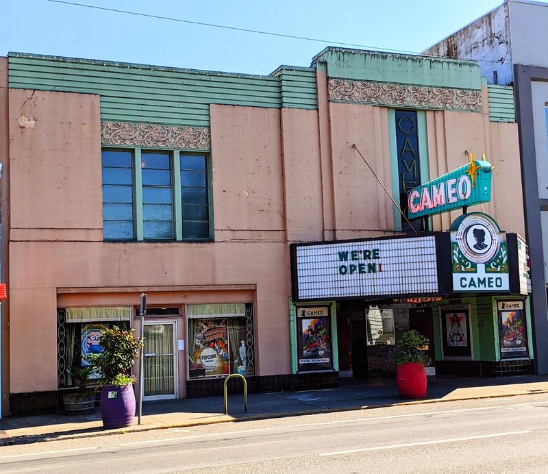 Cameo Theatre