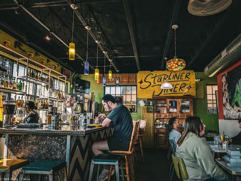 Starliner Diner, Hilliard