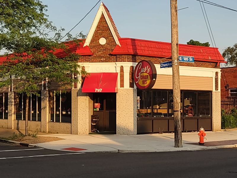 Gus's Diner 185 — Cleveland