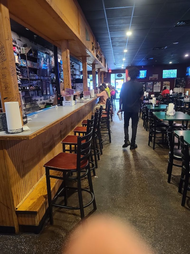 A Welcoming, Casual Vibe For Every Occasion