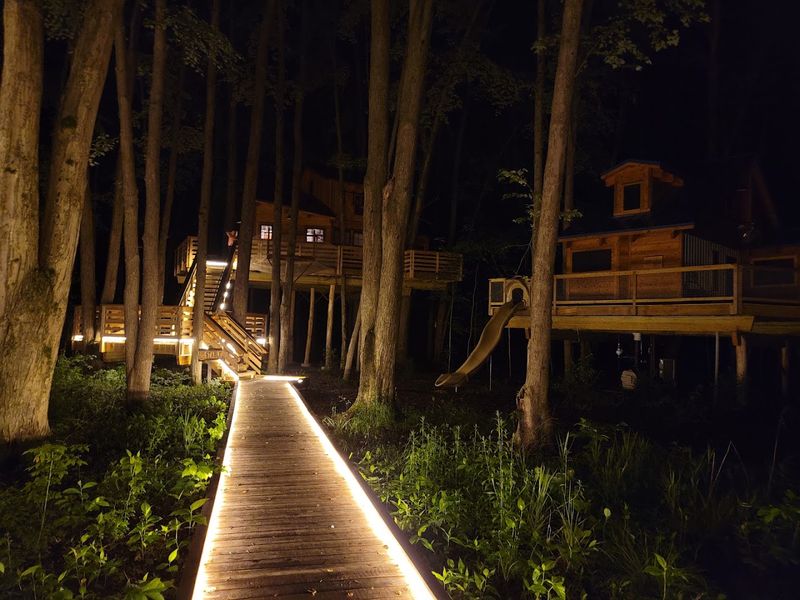 Cannaley Treehouse Village, Swanton