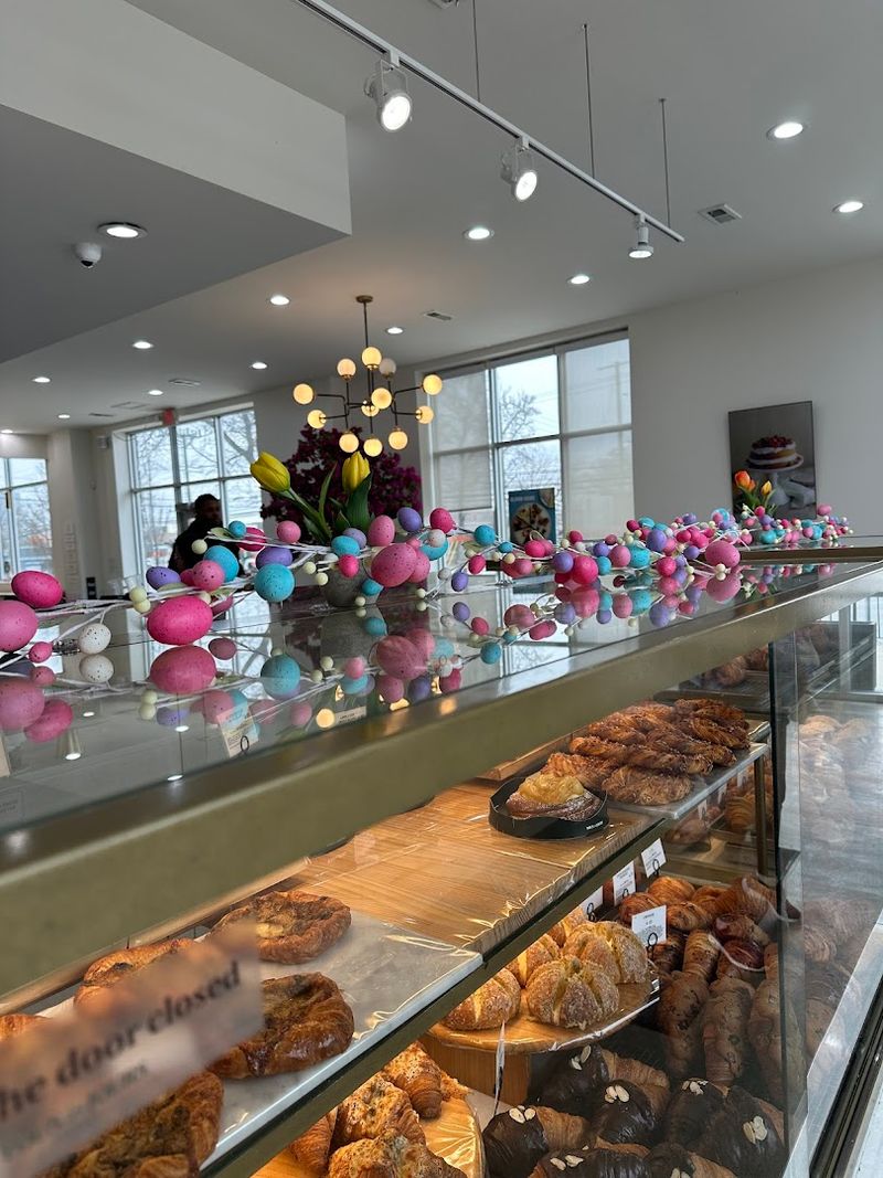 TOUS Les JOURS, Troy