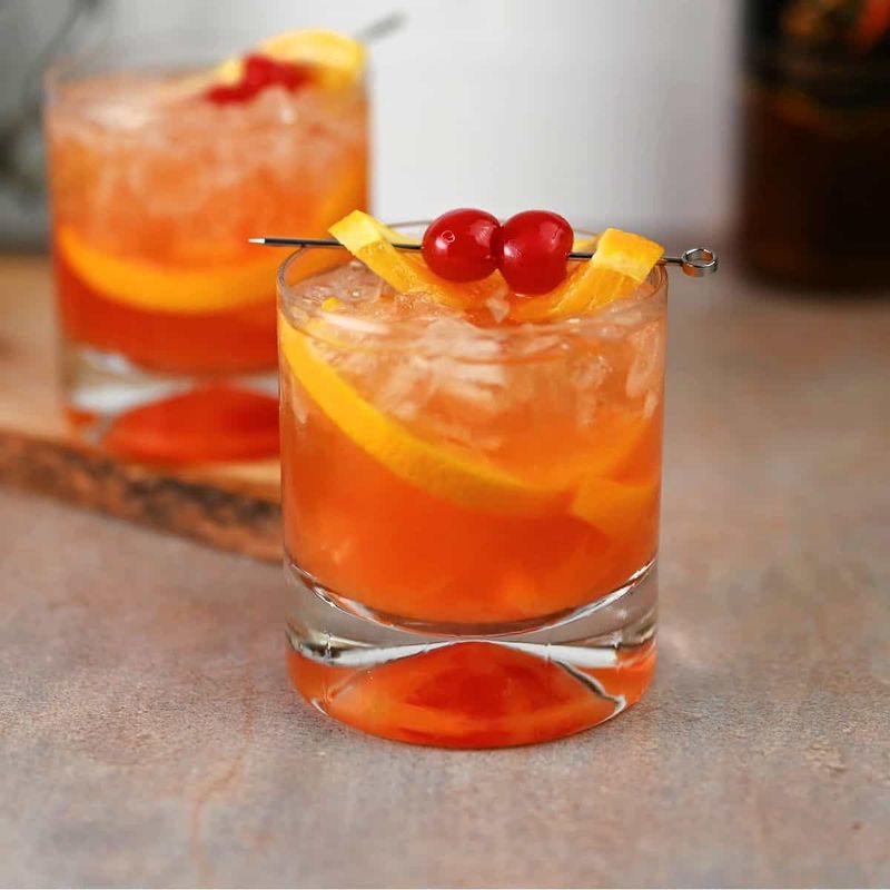Old Fashioned Cocktails (The Wisconsin Way)