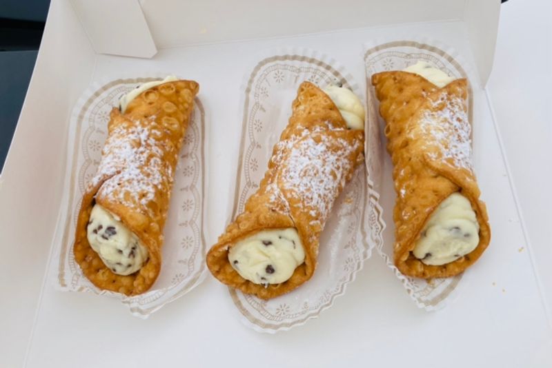 Cannoli And Pastries To Brighten Your Day