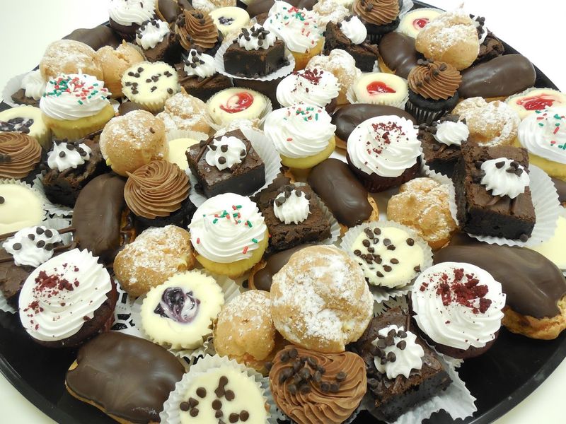 Cannoli, Cookies, And Pastries Worth The Detour