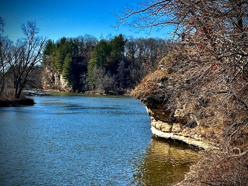 Canoeing and River Sports on the Rock