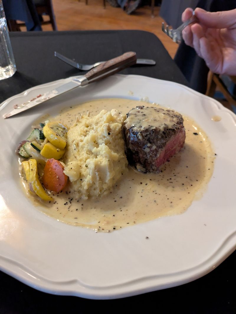 Garlic Mike's Italian Cuisine – Gunnison