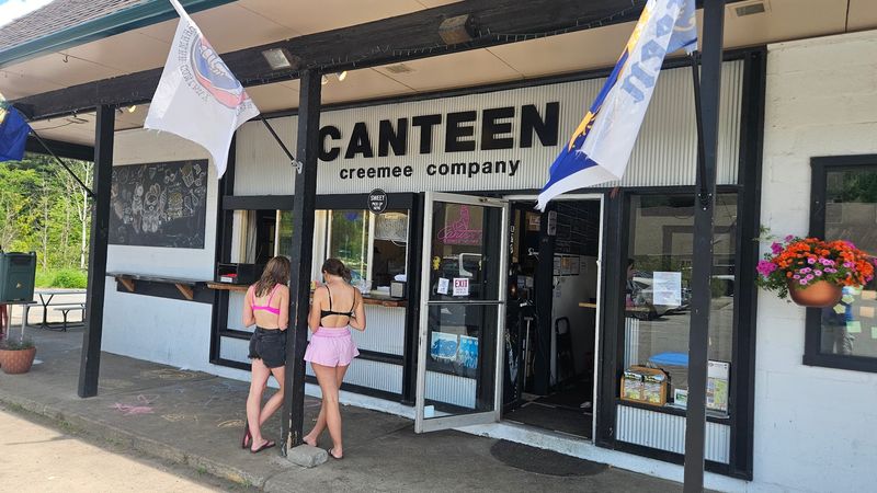 Canteen Creemee Company, Waitsfield