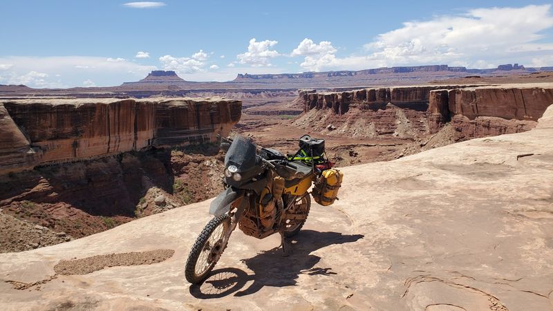 White Rim Road In Canyonlands