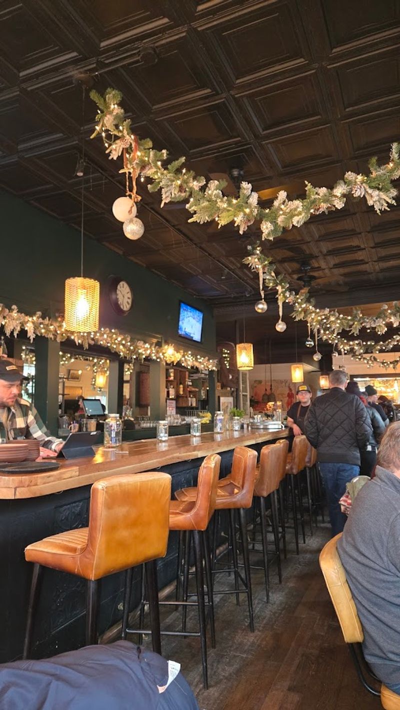 Farm Bar Lakeview - Chicago