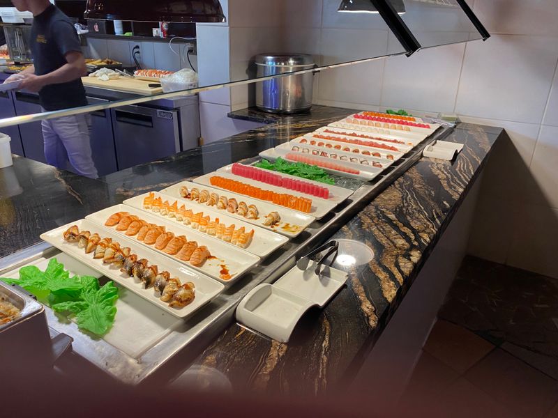 Crazy Buffet & Grill – West Palm Beach