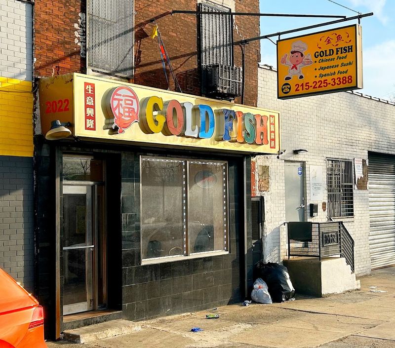 Gold Fish Chinese Restaurant & Seafood Shack