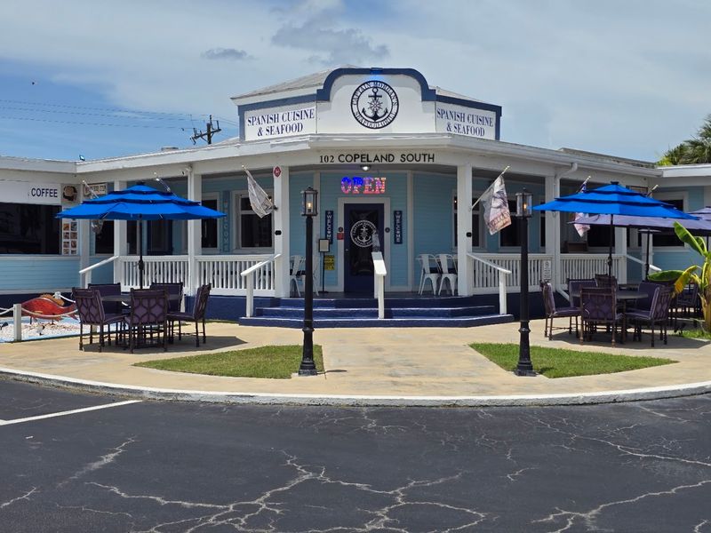 Captain Morgan's Seafood Grill, Everglades City