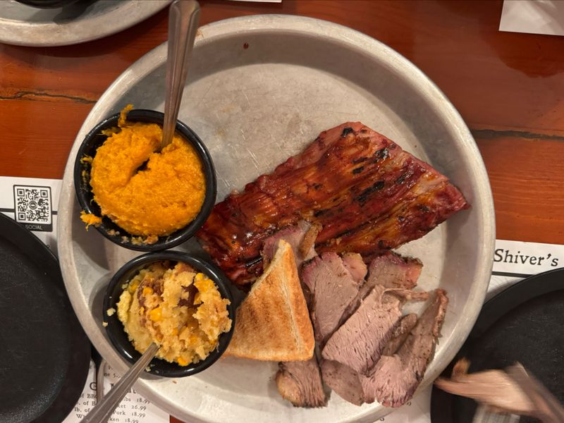 Shiver's BBQ – Homestead