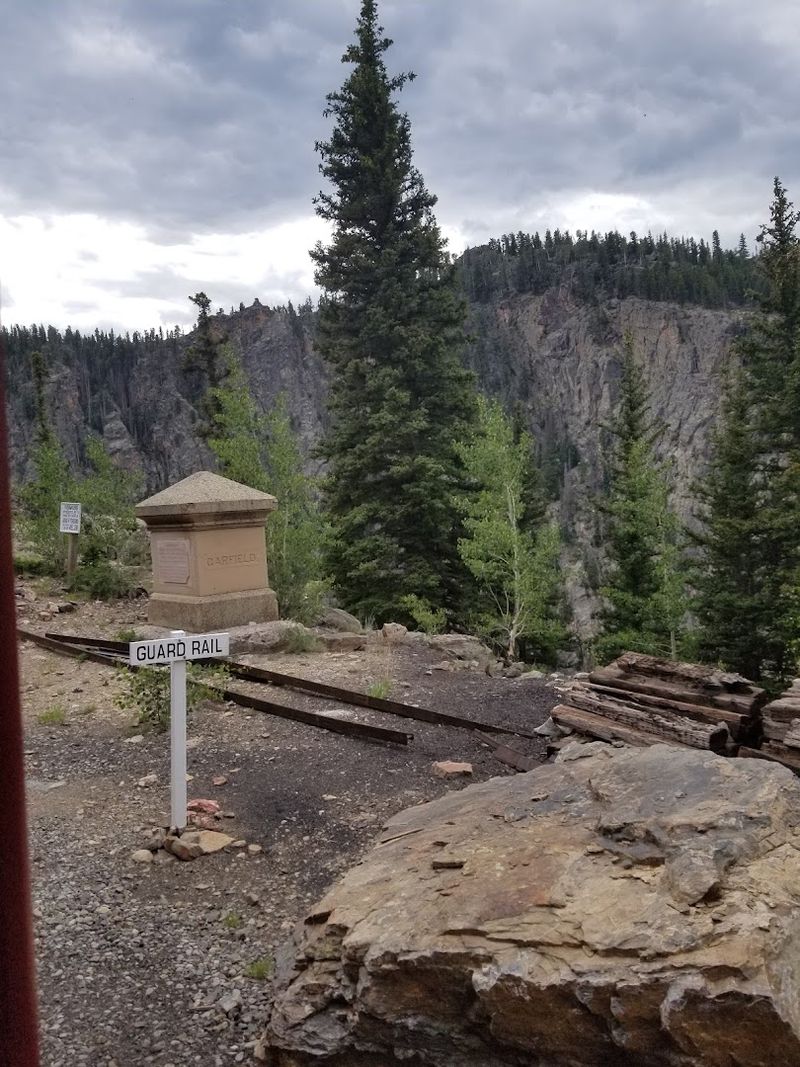 Lunch At Osier: A Buffet In The Middle Of Nowhere (In The Best Possible Way)