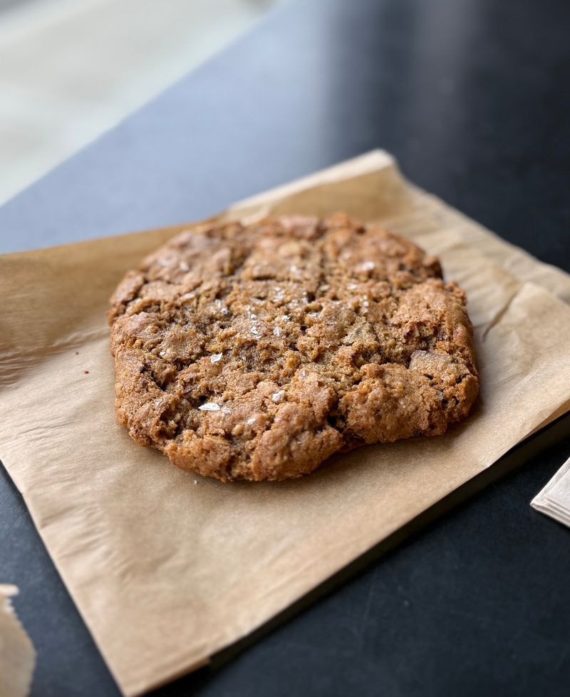 Cardamom Knots, Sticky Rolls, And A Cookie Detour
