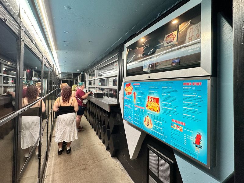 Carhops And Order-From-Your-Car Magic
