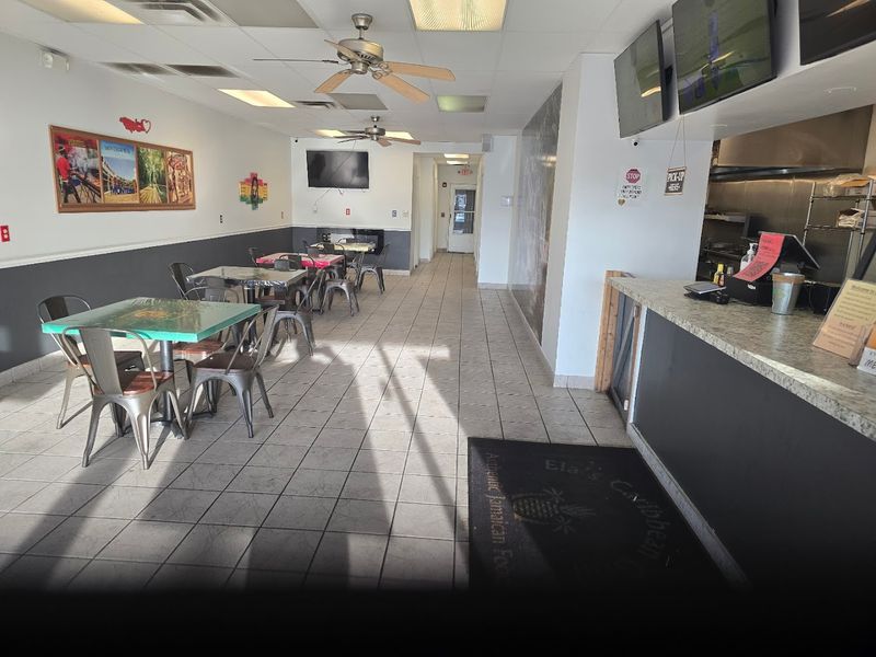 Ela's Caribbean Grill, Wickliffe