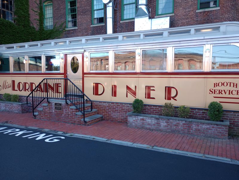 Miss Lorraine's Diner – 560 Mineral Spring Ave, Pawtucket, Rhode Island 02860