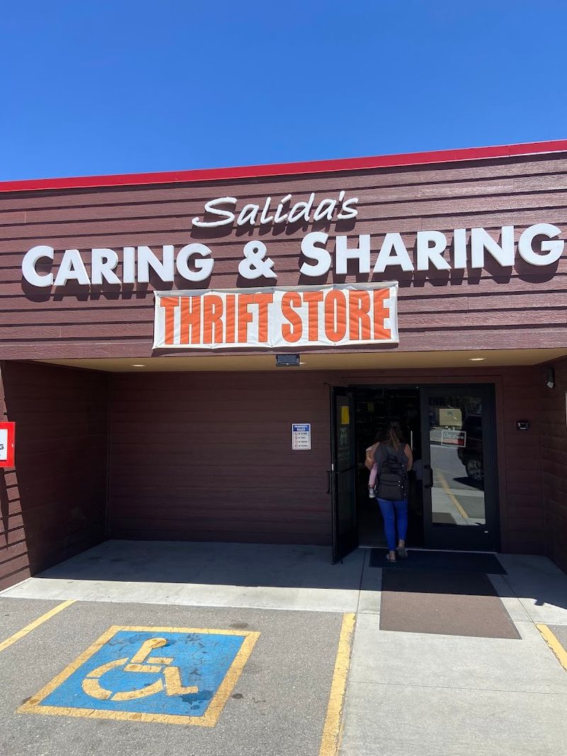 Caring & Sharing - Salida