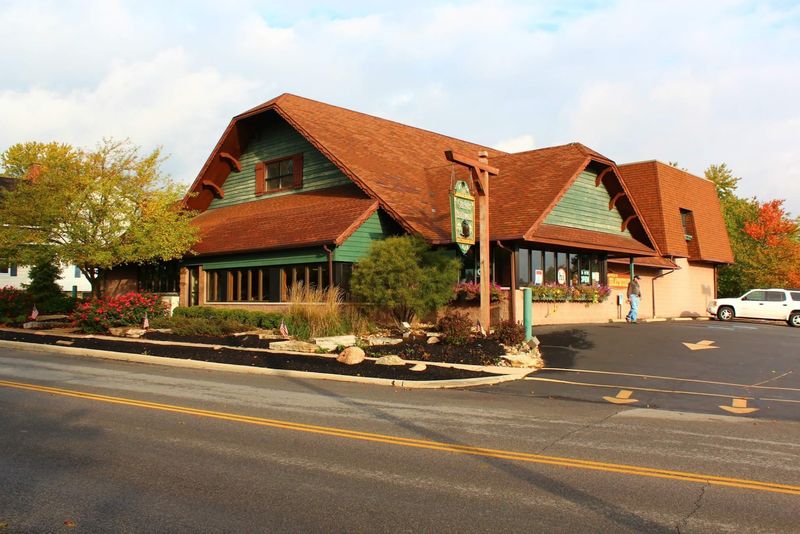 Carle's Bratwurst, Bucyrus