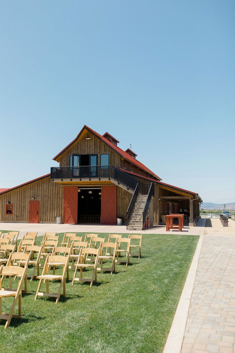 Swank Farms Trail Dust BBQ & Sweets