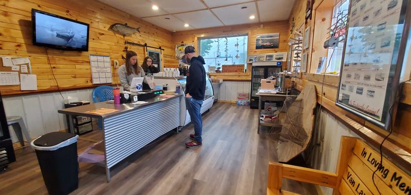VanLandschoot & Sons Fish Market, Munising