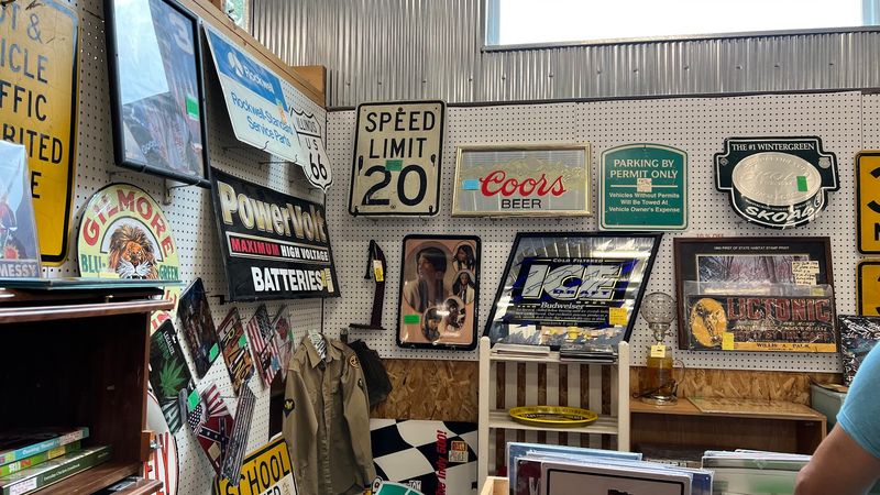 Worden, Illinois – The Chirping Frog