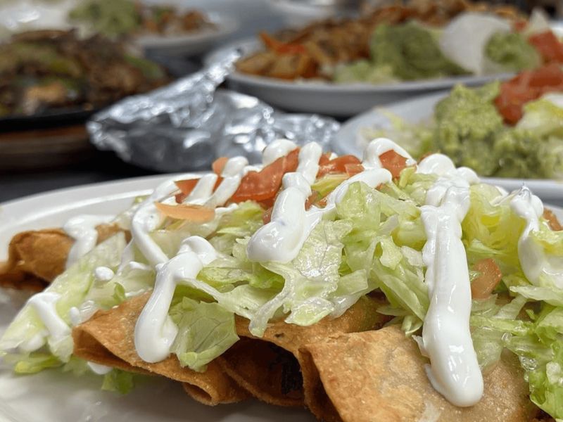 Carnitas Nachos Built For Serious Snacking