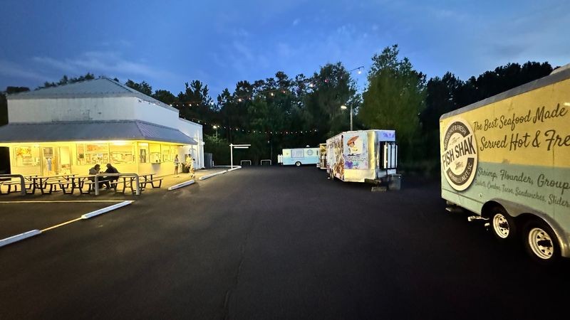Carolina Food Truck Park Represents The Best Of Coastal South Carolina Eating Carolina Food Truck Park Represents The Best Of Coastal South Carolina Eating