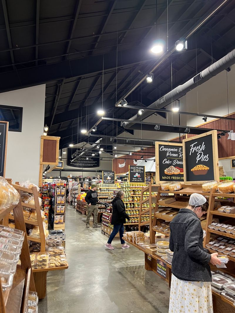 Troyer Country Market, near Millersburg