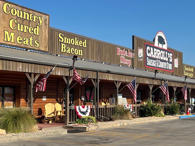 Carroll's Is A Full Destination