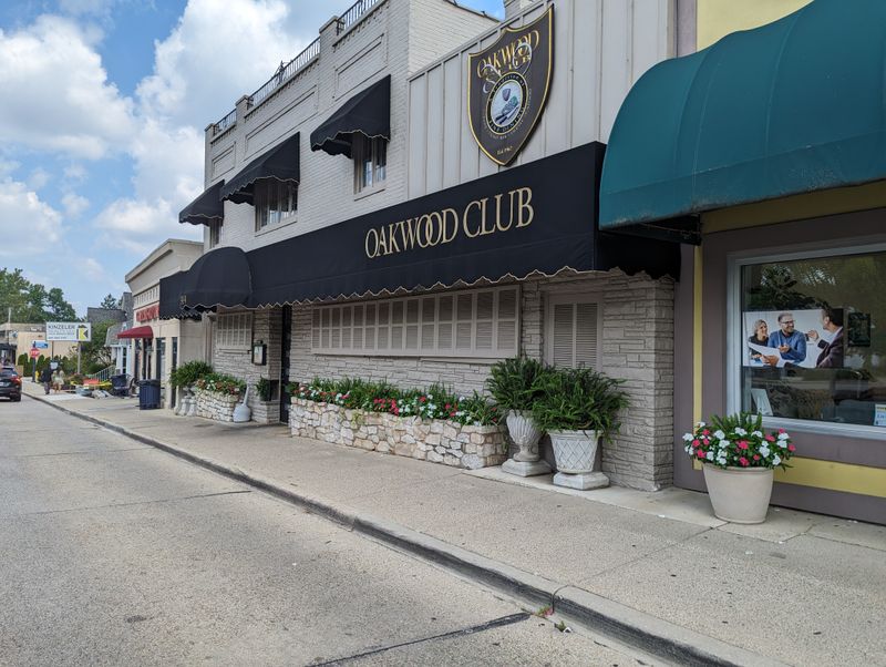 The Oakwood Club – Dayton