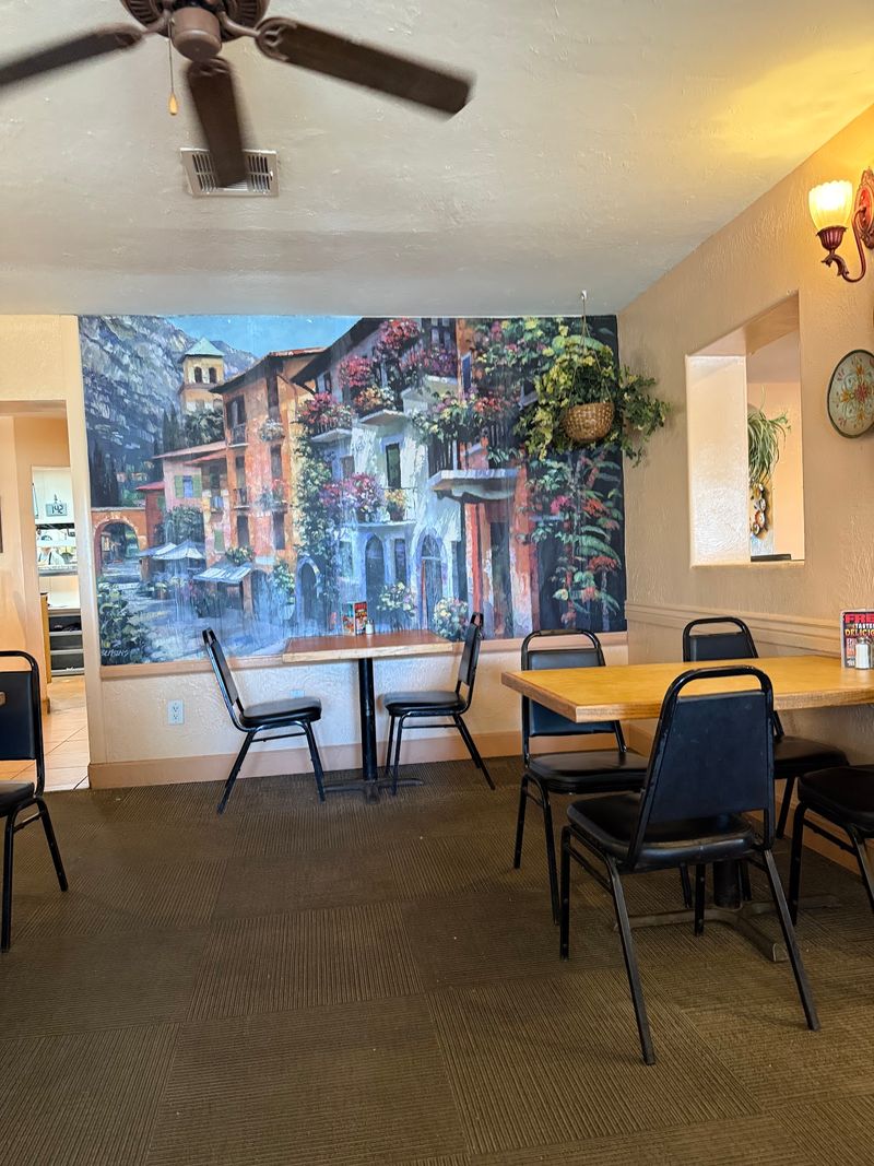 Casa Manana, Safford