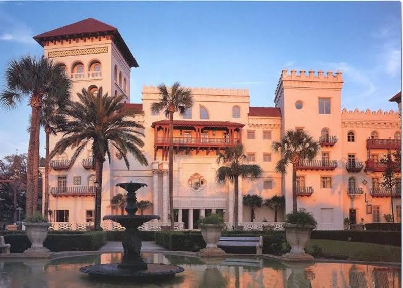 Casa Monica Resort & Spa, Autograph Collection