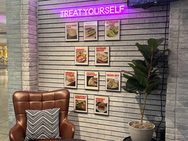 The Chatty Cat Cafe, Zanesville