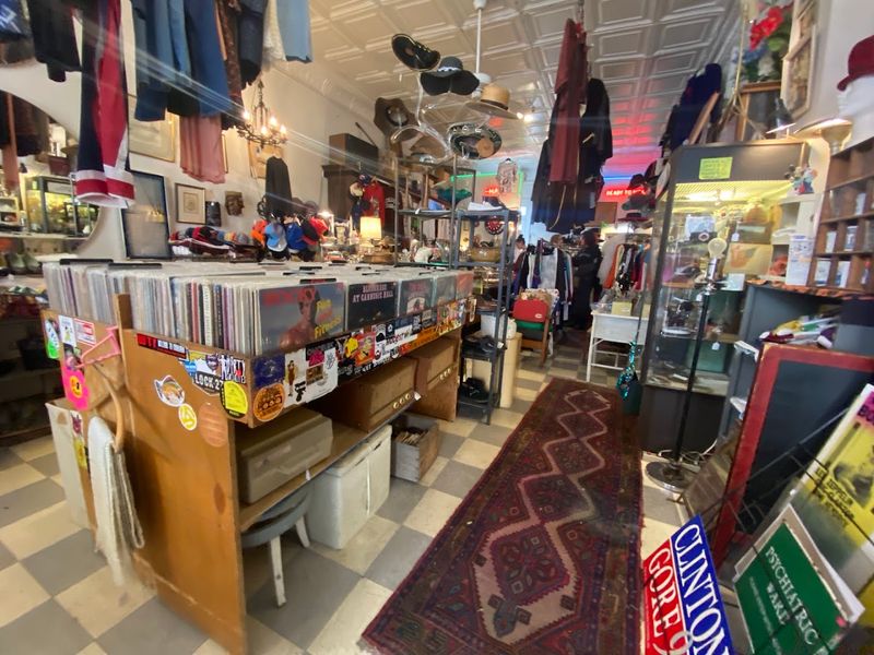 Feathers Vintage Clothing, Dayton, OH