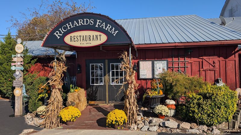 Casey, Richards Farm Restaurant